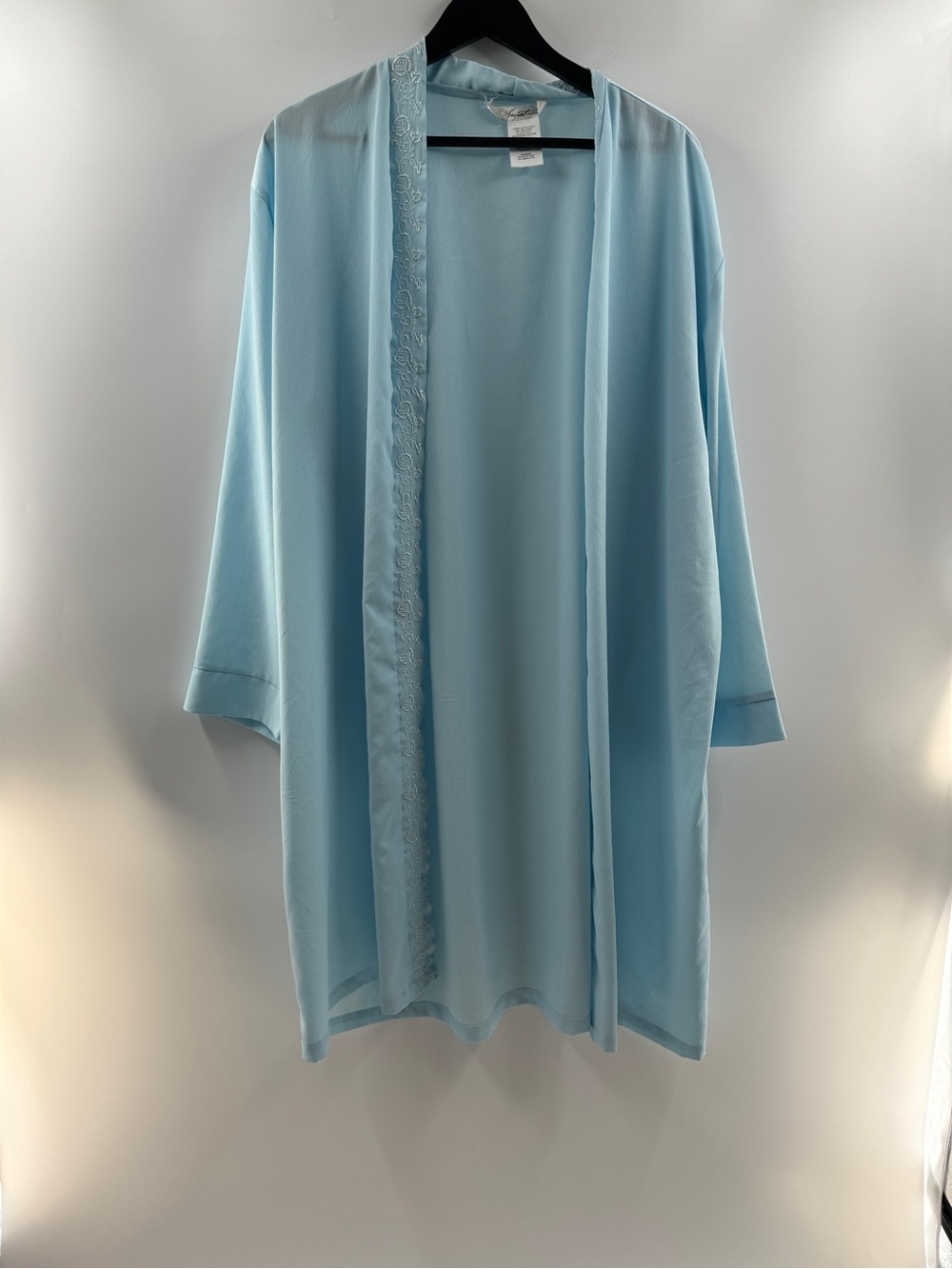 Secret Treasures Light Blue Embroidered Robe Cover Up – Women’s XL - Picture 1 of 8